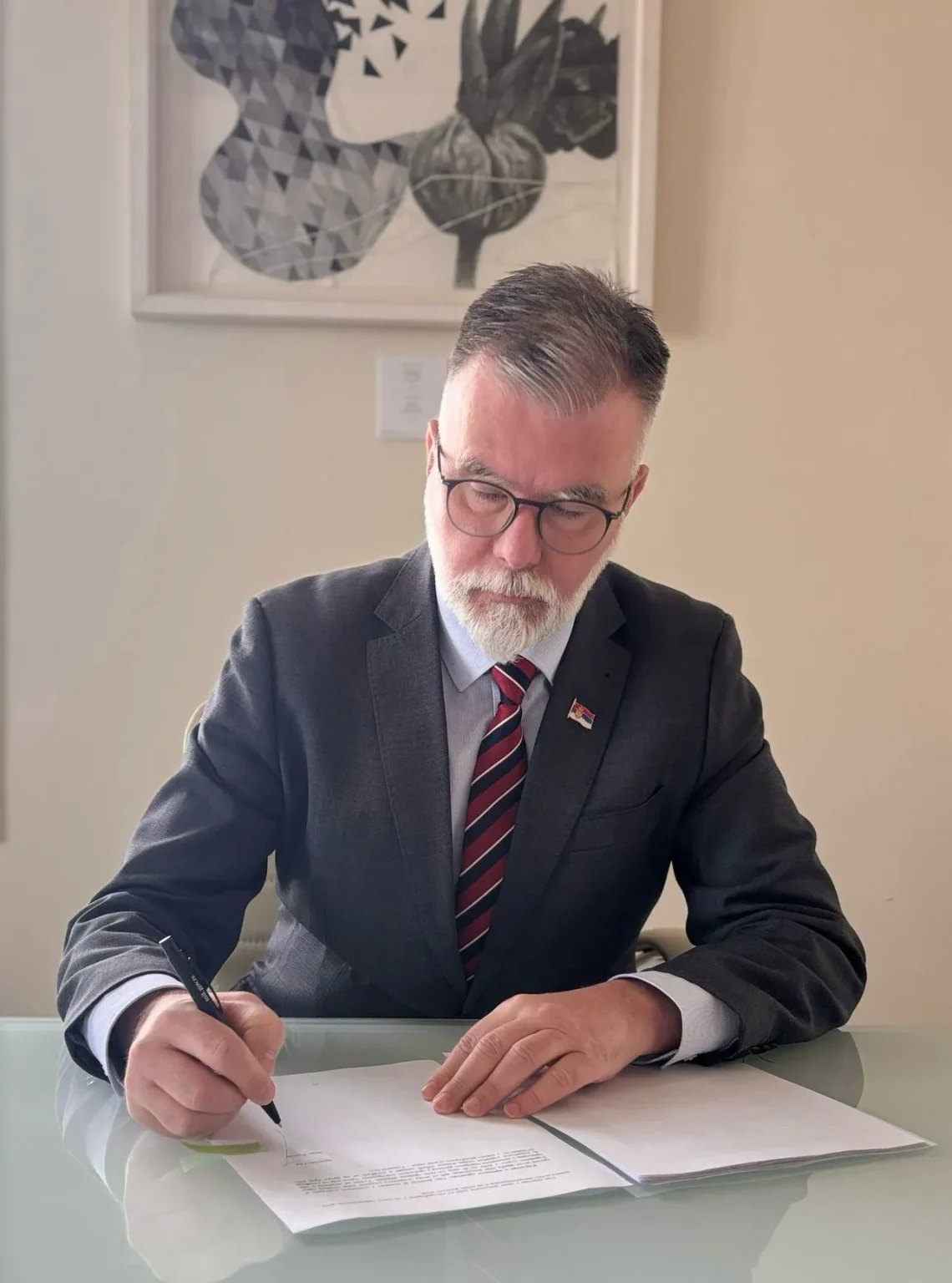 MIT objavio rešenje o raspodeli sredstava na Konkursu za proizvodnju medijskih sadržaja koji se realizuju putem elektronskih medija čiji izdavači imaju sedište na teritoriji pokrajine Kosovo i Metohija